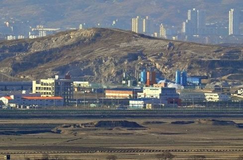 53,000 North Korean workers are at risk of unemployment 2