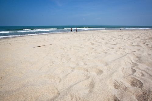An Bang, a little-known beautiful beach in Hoi An 2