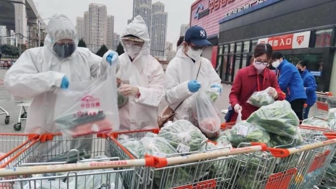 How China feeds tens of millions of people in a blockaded city 3