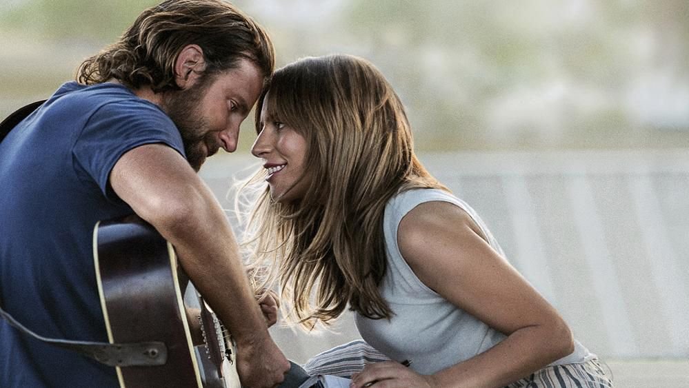 Lady Gaga and Bradley Cooper are in love in both movies and real life 0