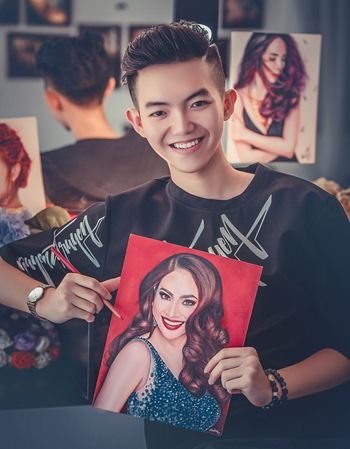 The young man who painted portraits of Vietnamese stars received an Italian fashion scholarship 2